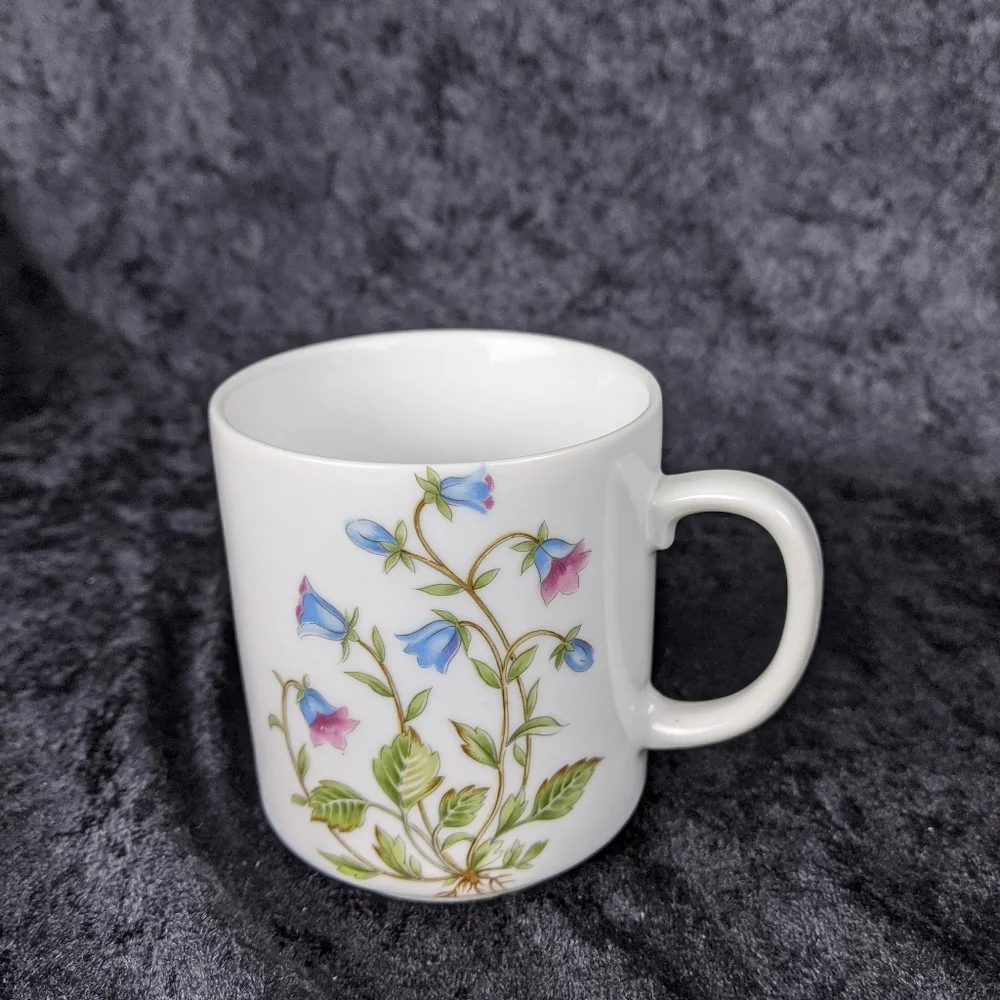 Unique vintage mug with ashtray or teabag rest cover - Picture 6 of 11